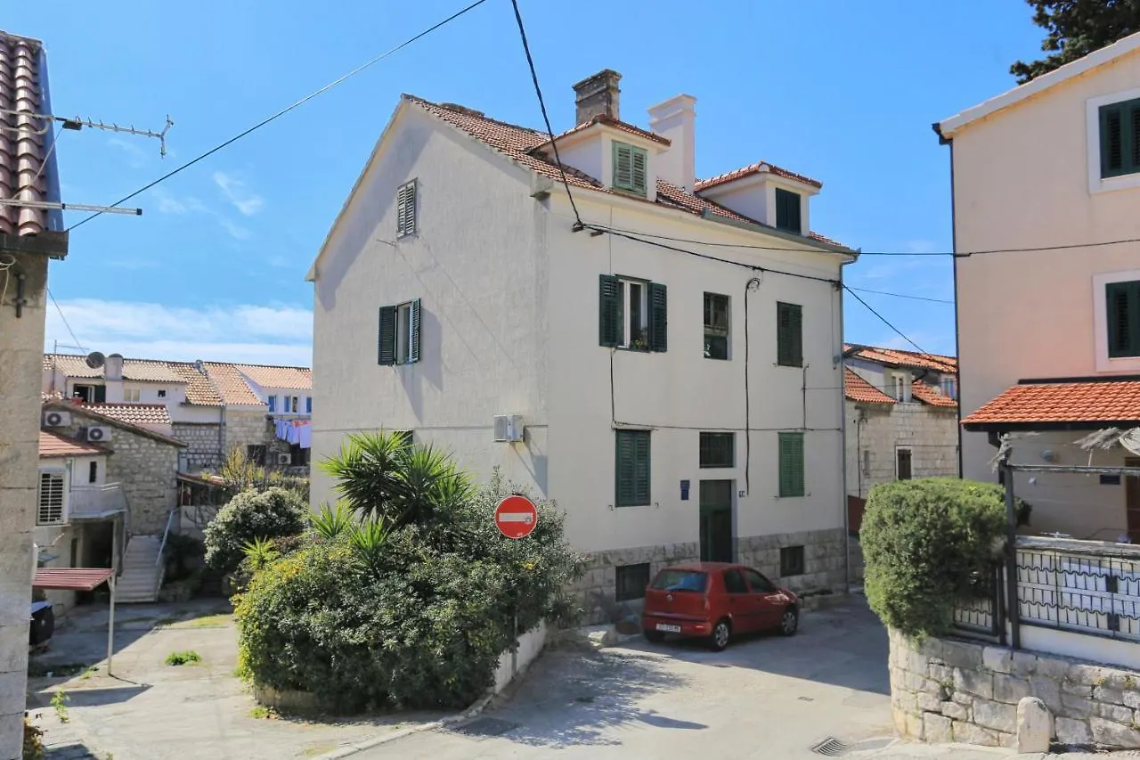 Apartments With Wifi Split - 7588 Croatia